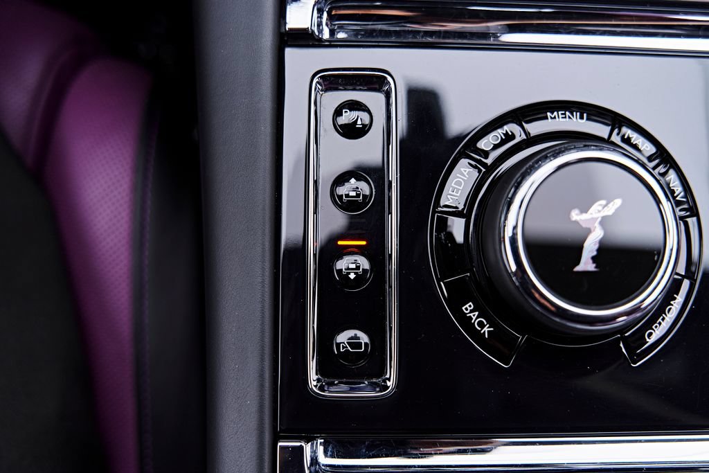 Used 2022 Rolls-Royce Ghost Black Badge AWD/4WD image 79