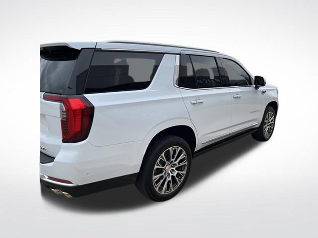 Used 2026 GMC Yukon Denali w/ Denali Reserve Package RWD image 3