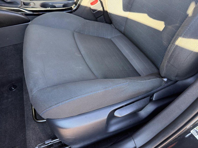 Used 2020 Toyota Corolla SE w/ SE Premium Package FWD image 17