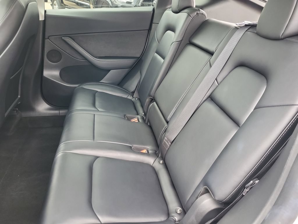 Used 2022 Tesla Model Y Performance AWD/4WD image 12