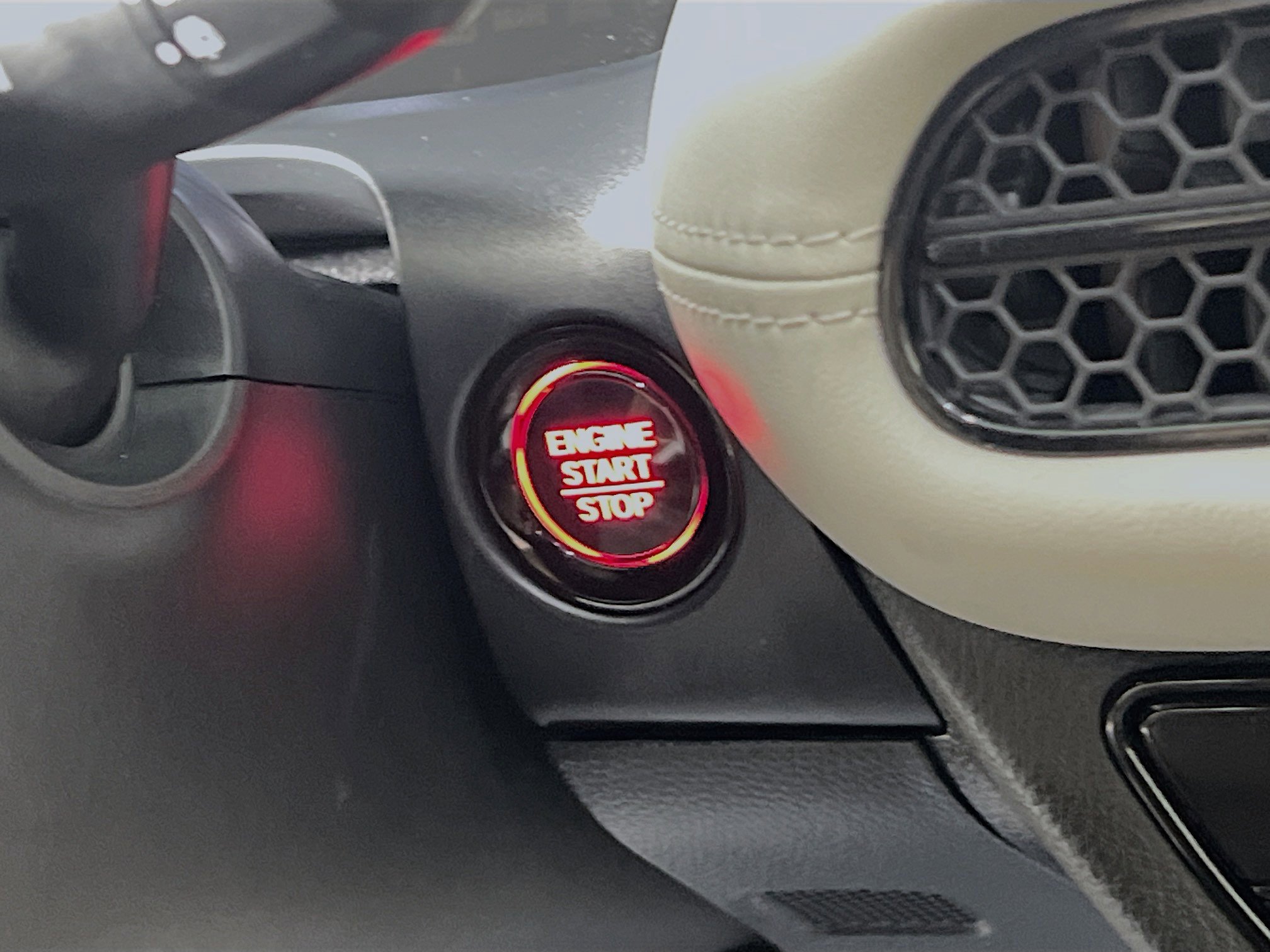 Used 2024 Honda HR-V LX image 23