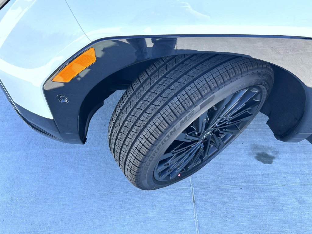 New 2026 Hyundai Santa Fe Calligraphy AWD/4WD image 25