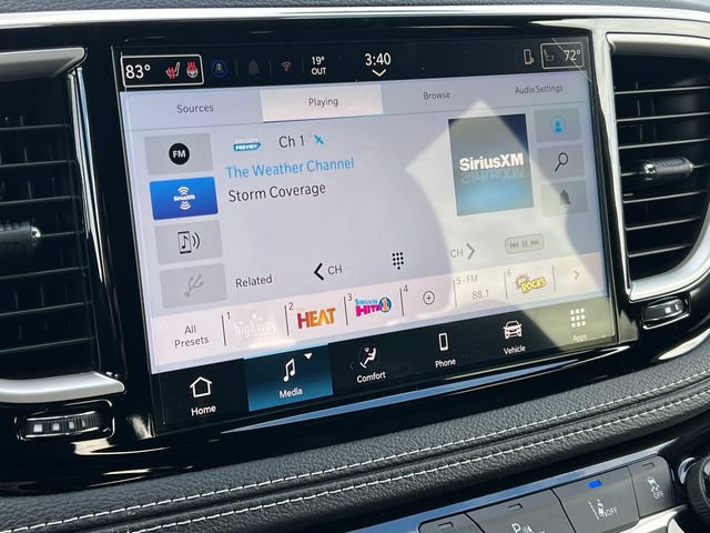 New 2026 Chrysler Pacifica Select AWD/4WD image 23