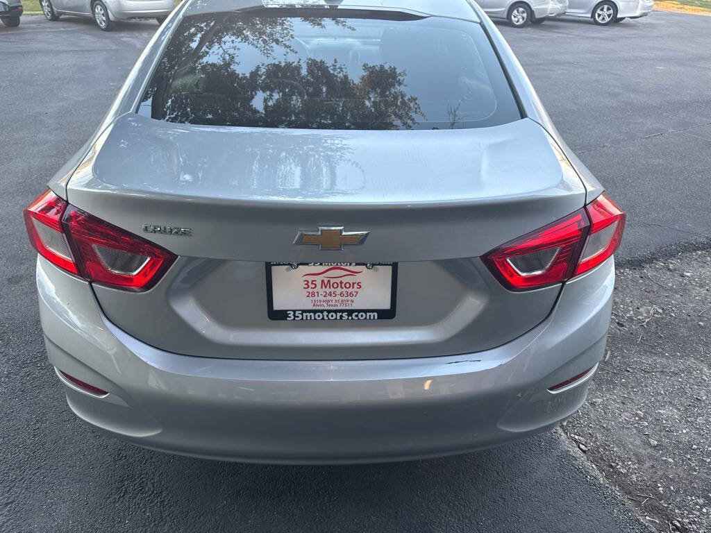 Used 2019 Chevrolet Cruze LS FWD image 5