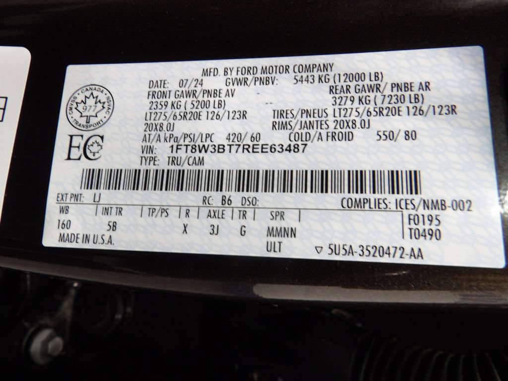 Used 2024 Ford F350 Lariat w/ Lariat Ultimate Package AWD/4WD image 63