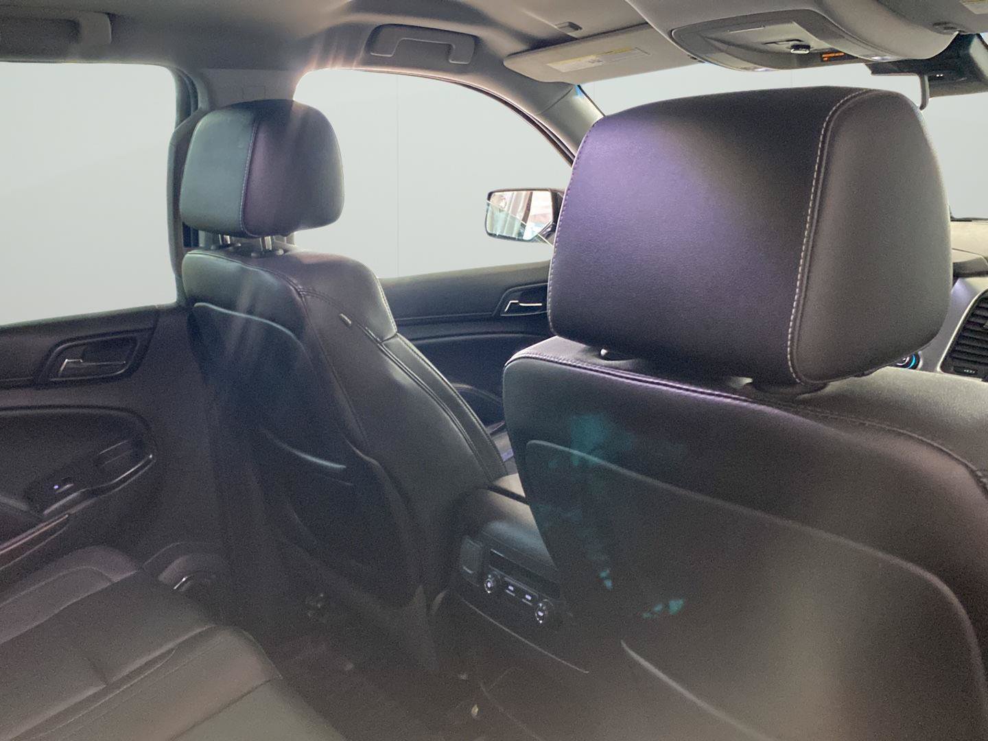 Used 2015 Chevrolet Suburban LT AWD/4WD image 35