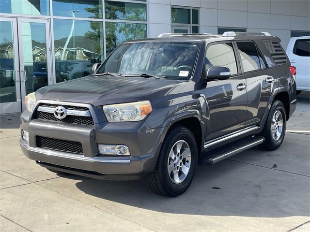 Used 2013 Toyota 4Runner SR5 image 2
