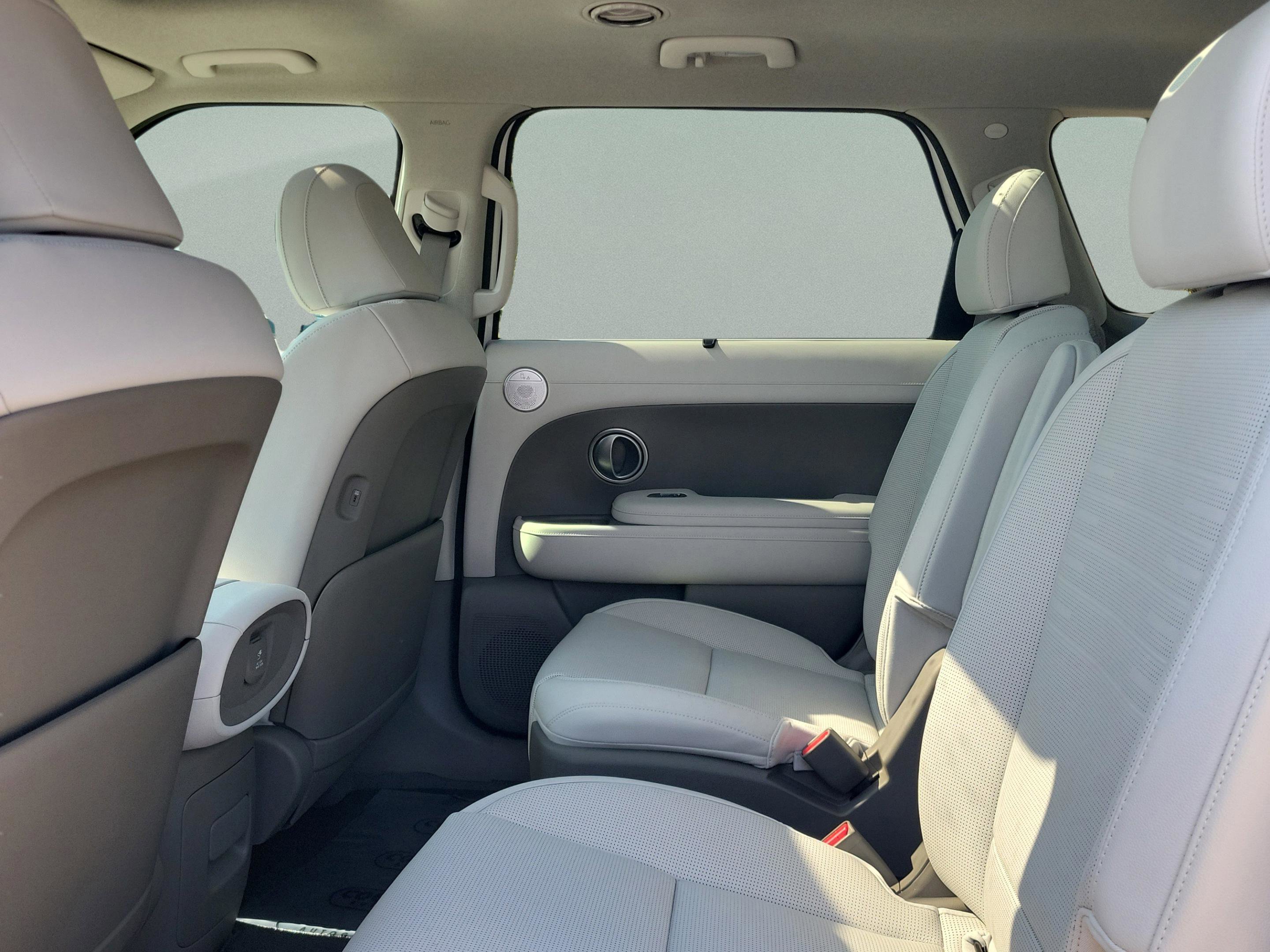 New 2026 Hyundai Palisade Limited image 8