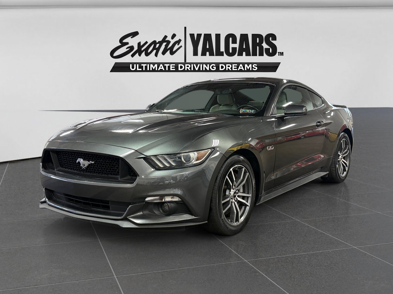 Used 2015 Ford Mustang GT Premium w/ Equipment Group 401A RWD image 1