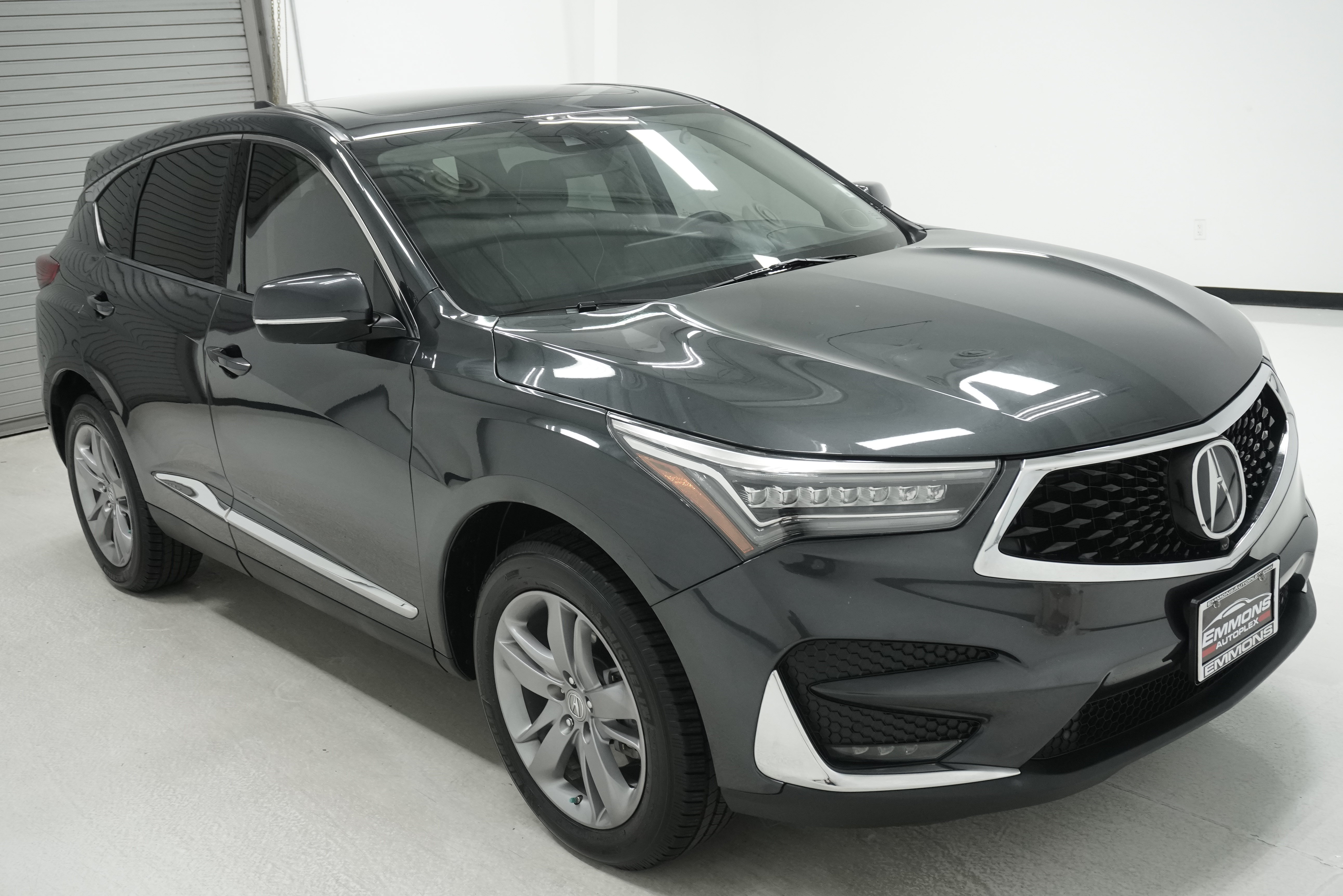 Used 2019 Acura RDX w/ Advance Package AWD/4WD image 3