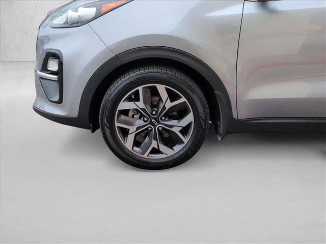 Used 2020 Kia Sportage EX w/ EX Technology Package FWD image 26