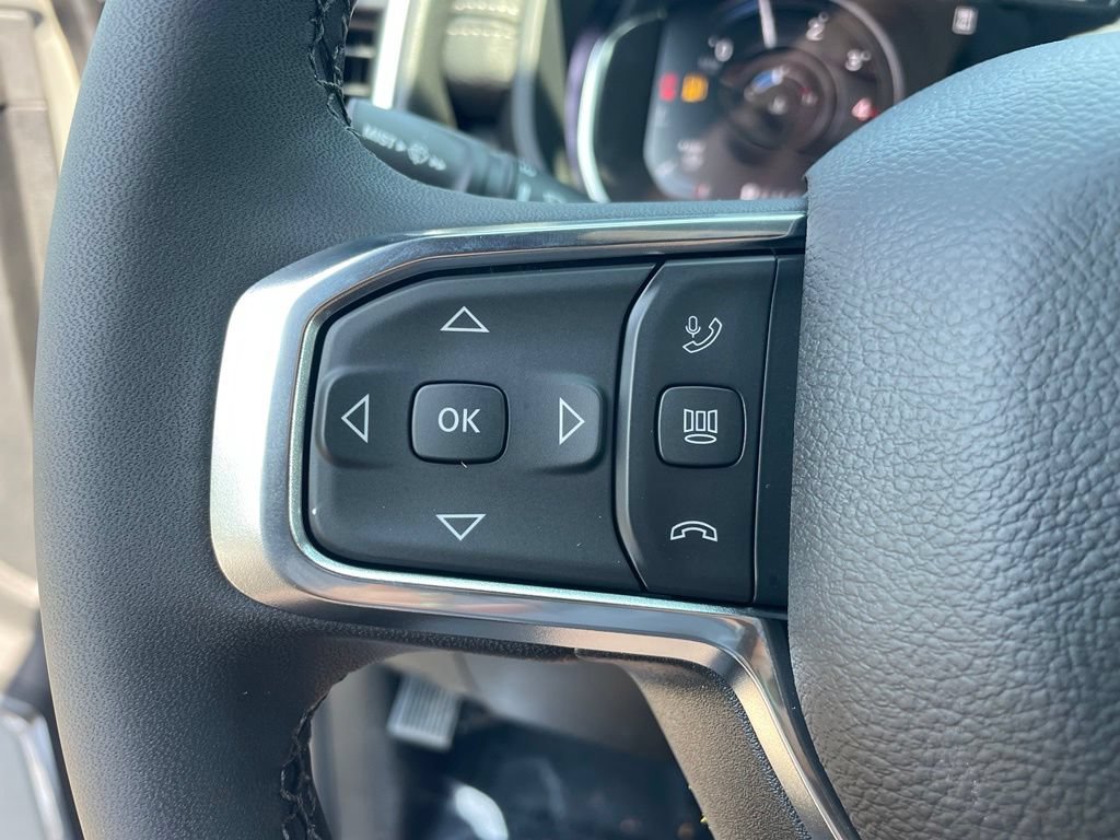 New 2026 RAM 2500 Laramie AWD/4WD image 29