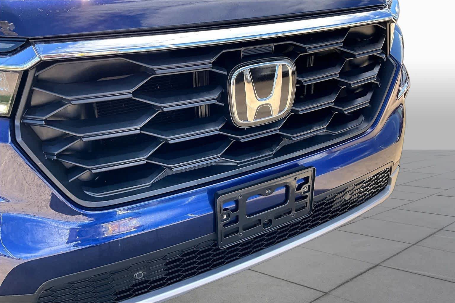 Used 2025 Honda Pilot EX-L image 30