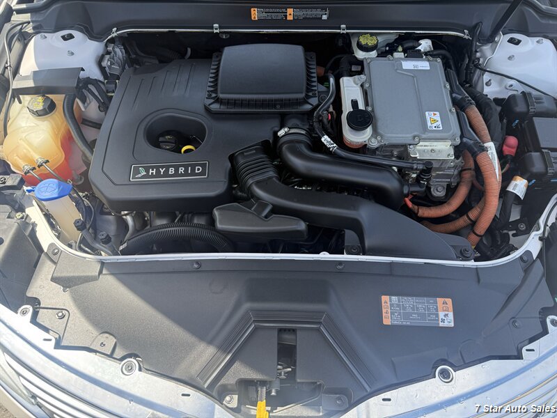 Used 2016 Lincoln MKZ Hybrid w/ Equipment Group 600A Reserve FWD image 20
