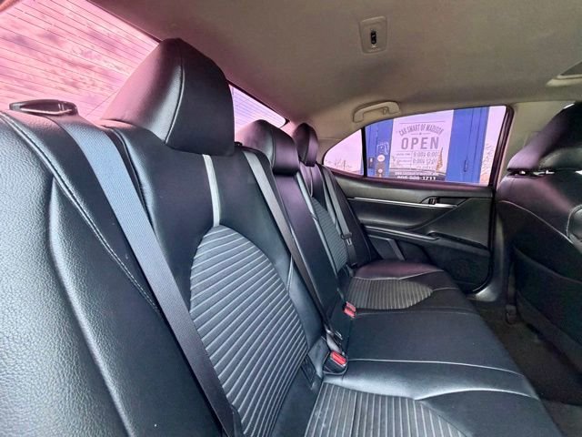 Used 2018 Toyota Camry SE w/ Audio Package FWD image 15