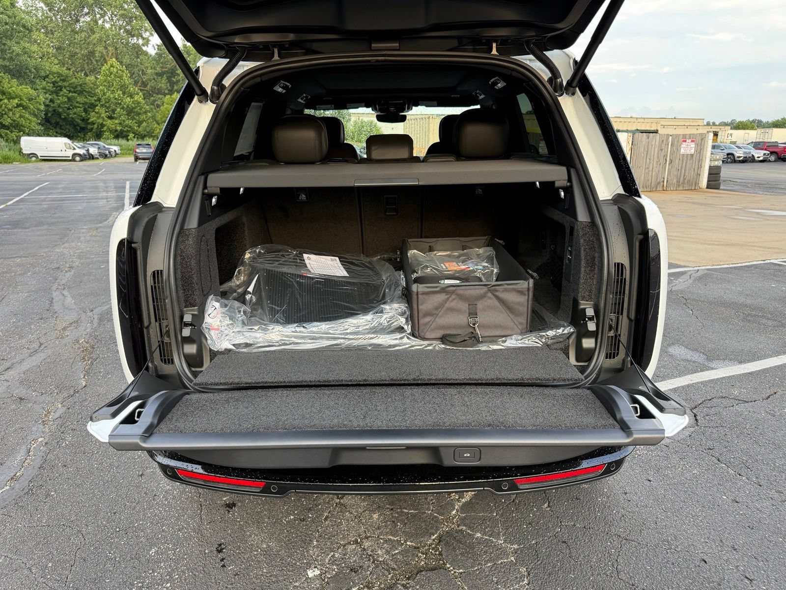 New 2026 Land Rover Range Rover SE AWD/4WD image 43