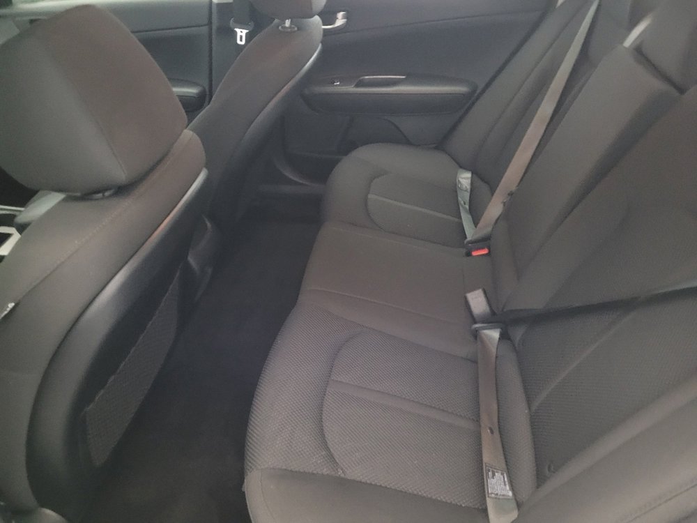 Used 2019 Kia Optima LX image 18