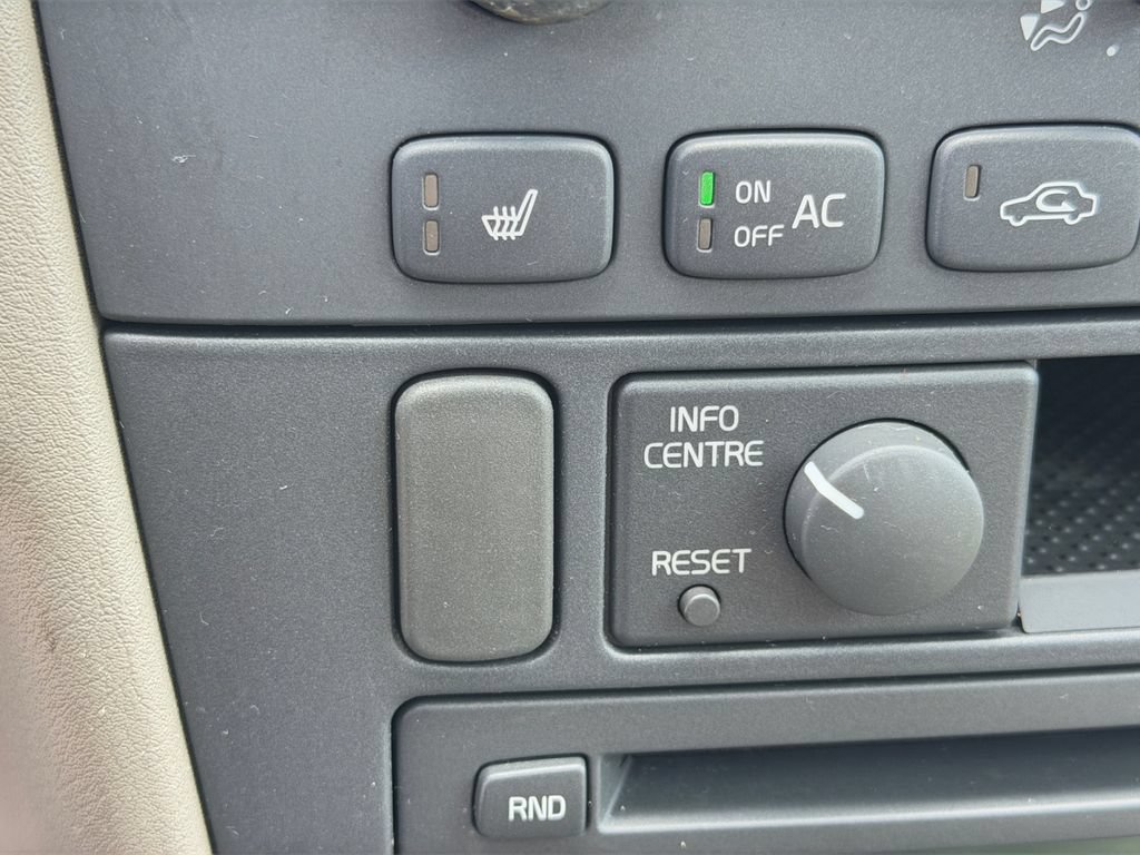 Used 2003 Volvo S40 FWD image 23