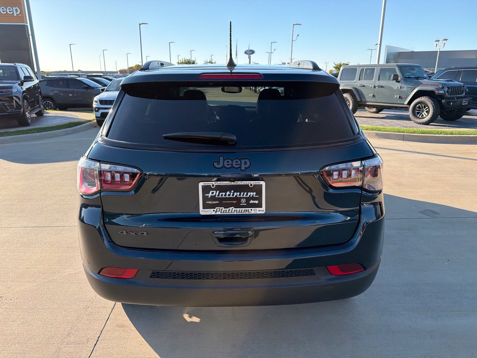 New 2027 Jeep Compass Latitude AWD/4WD image 4