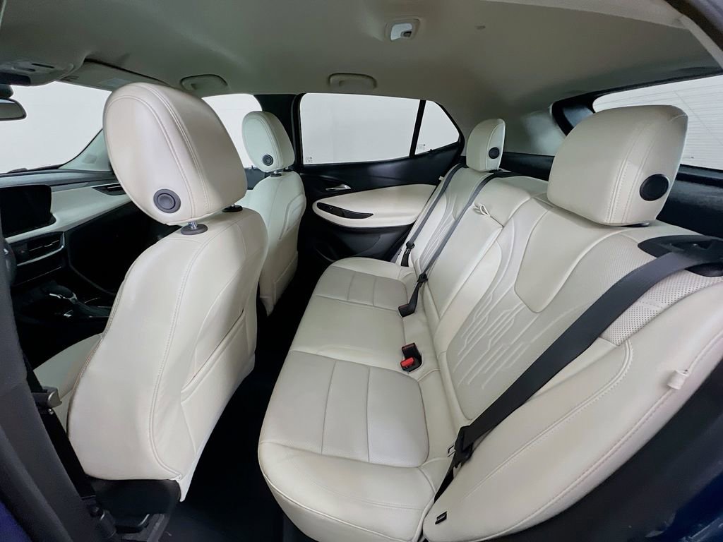 Used 2024 Buick Encore GX Avenir w/ Avenir Convenience Package image 23
