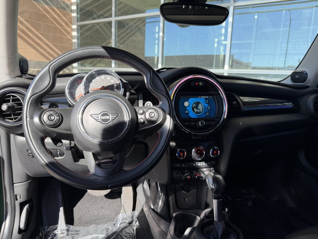 Used 2019 MINI Cooper S w/ Premium Package FWD image 16