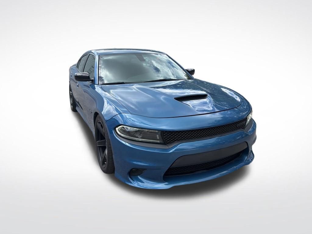 Used 2022 Dodge Charger R/T w/ Blacktop Package RWD image 2