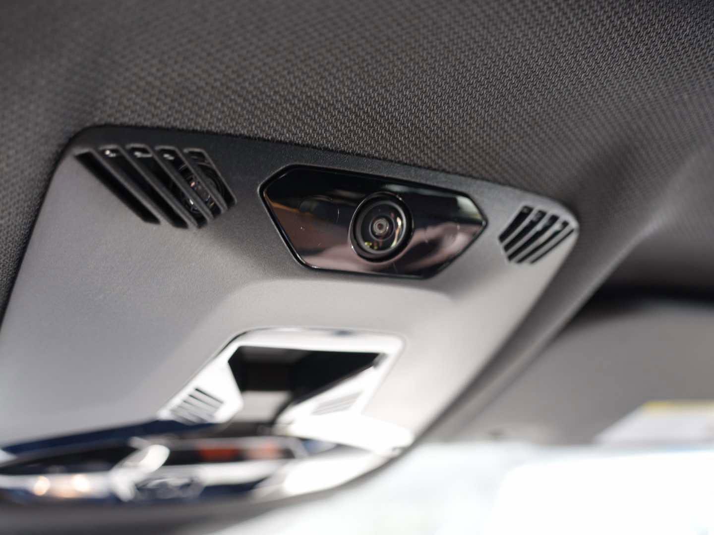 Used 2025 BMW X2 M35i image 24