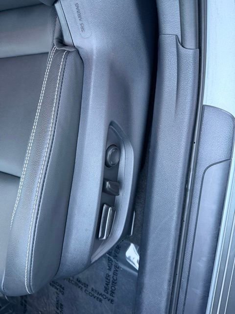 Certified 2025 Toyota Camry SE image 25