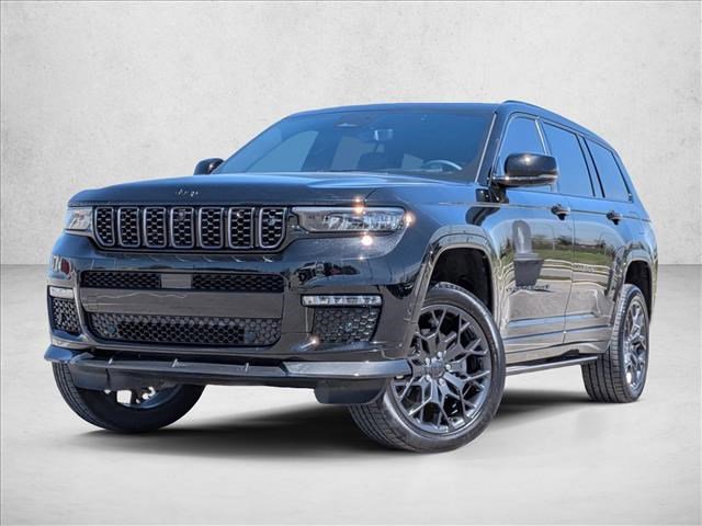Used 2024 Jeep Grand Cherokee L Summit AWD/4WD image 1