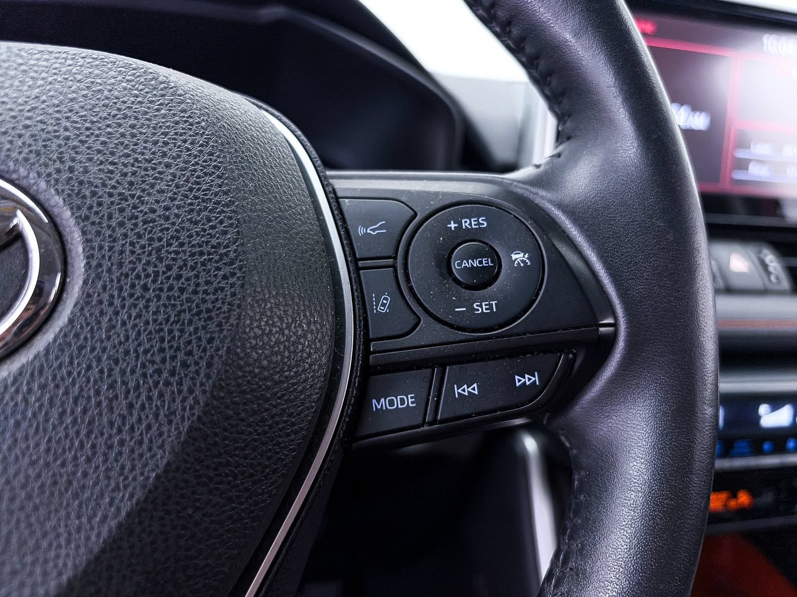 Used 2019 Toyota RAV4 Adventure w/ Cold Weather Package AWD/4WD image 32