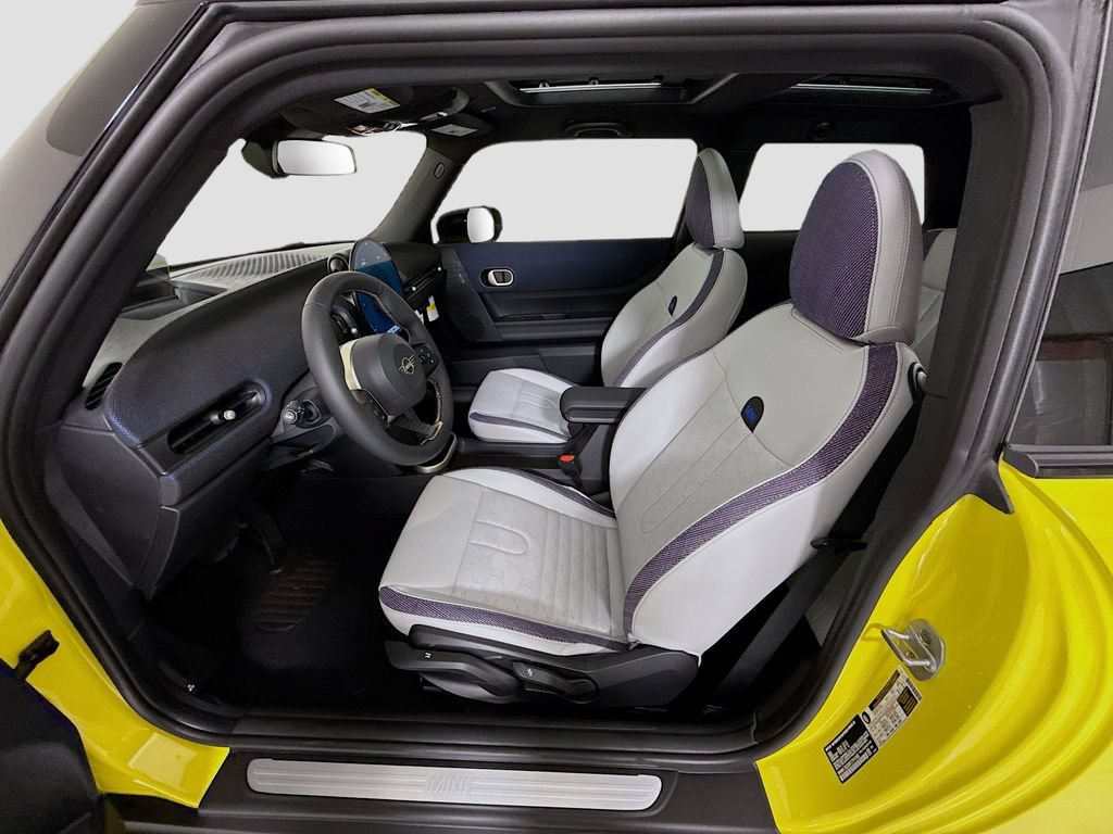 New 2026 MINI Cooper 2-Door Hardtop FWD image 20