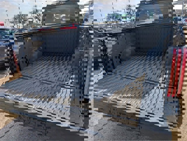 Used 2023 Toyota Tundra Limited image 28