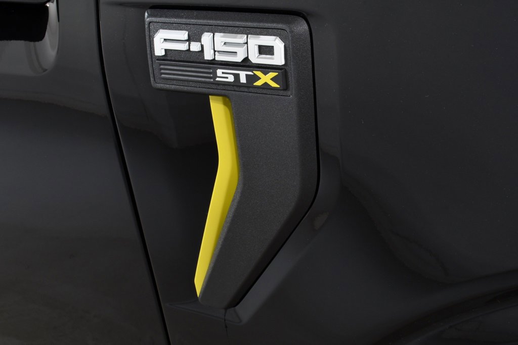 New 2025 Ford F150 STX w/ Equipment Group 200A image 21