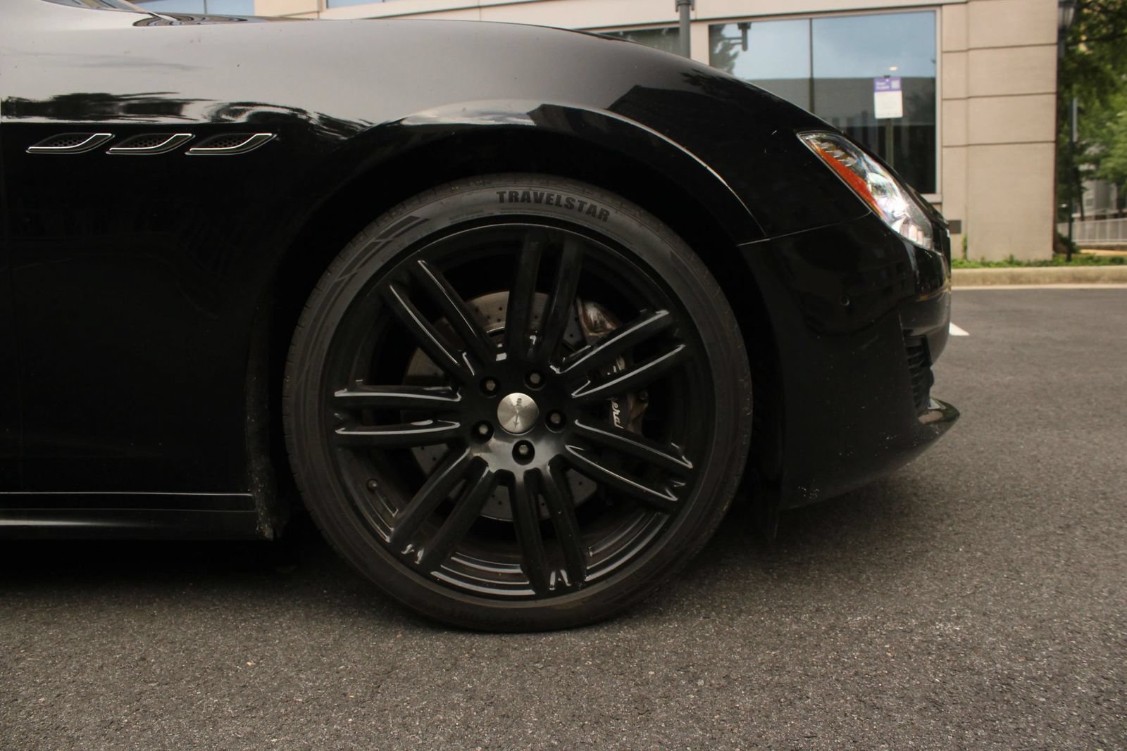 Used 2019 Maserati Ghibli S Q4 AWD/4WD image 4