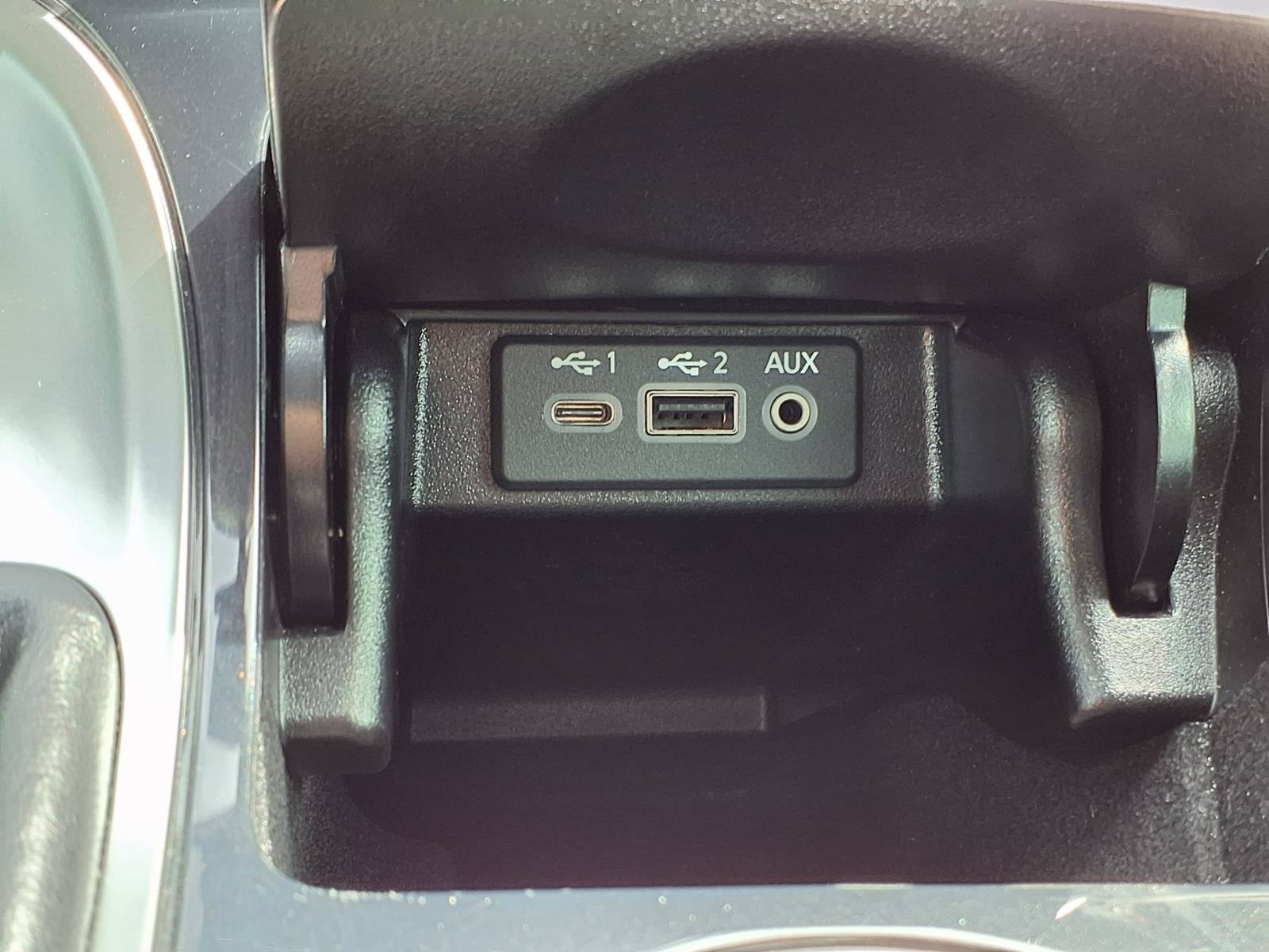 Used 2020 Nissan Maxima Platinum w/ Sport Mat Group FWD image 8
