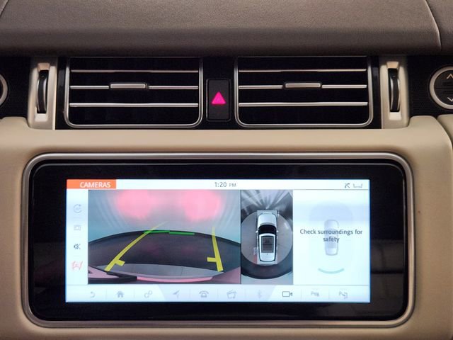 Used 2020 Land Rover Range Rover HSE image 18