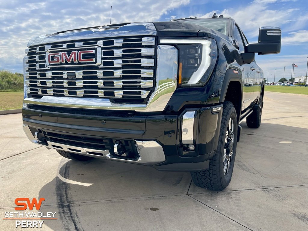 New 2025 GMC Sierra 2500 Denali w/ Denali Reserve Package image 6
