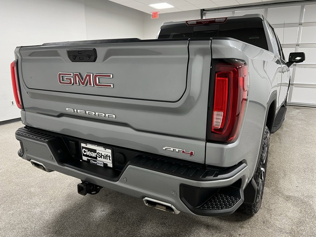 Used 2024 GMC Sierra 1500 AT4 image 12