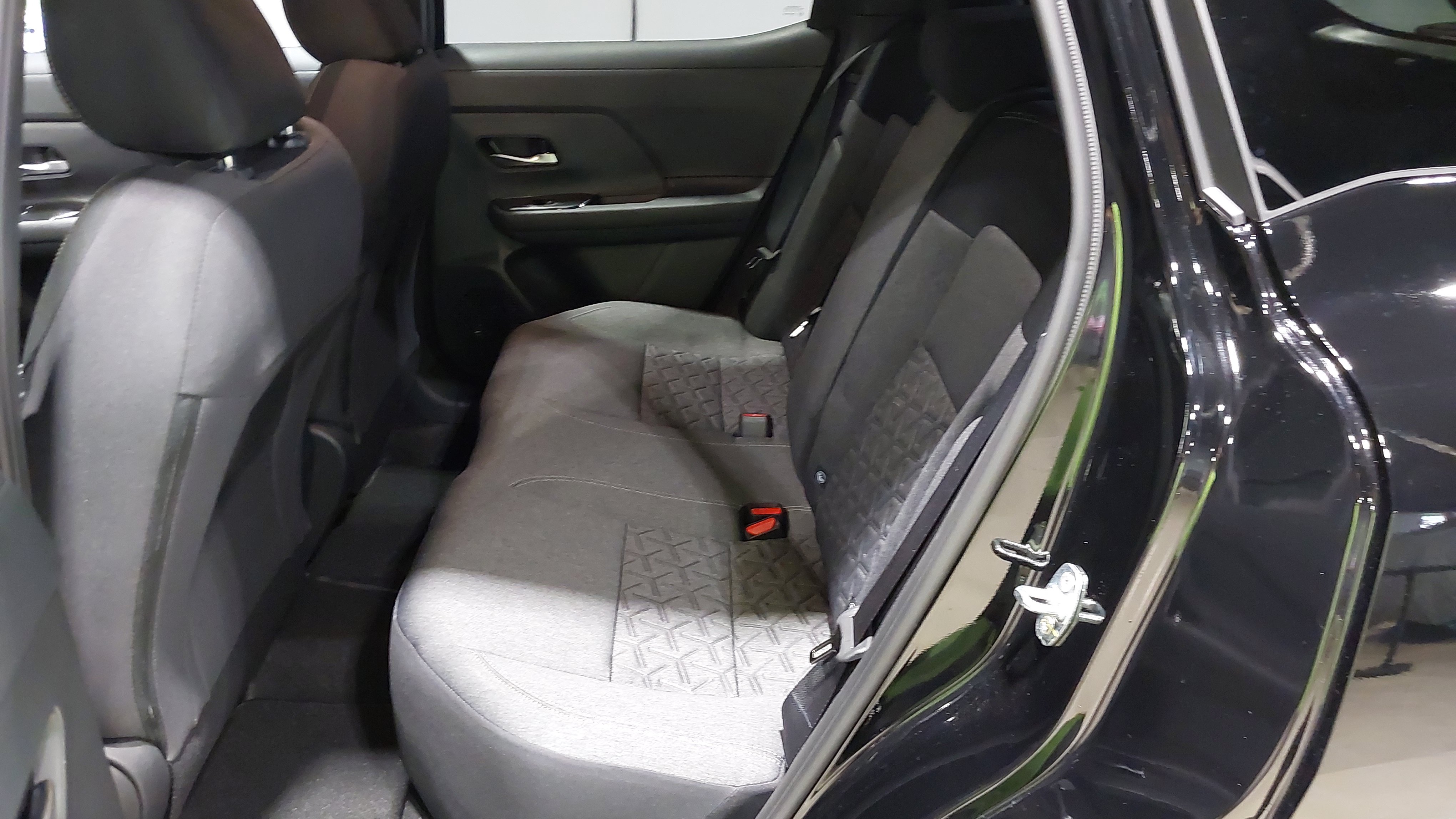 New 2026 Nissan Kicks SV w/ Cold Weather Package AWD/4WD image 21