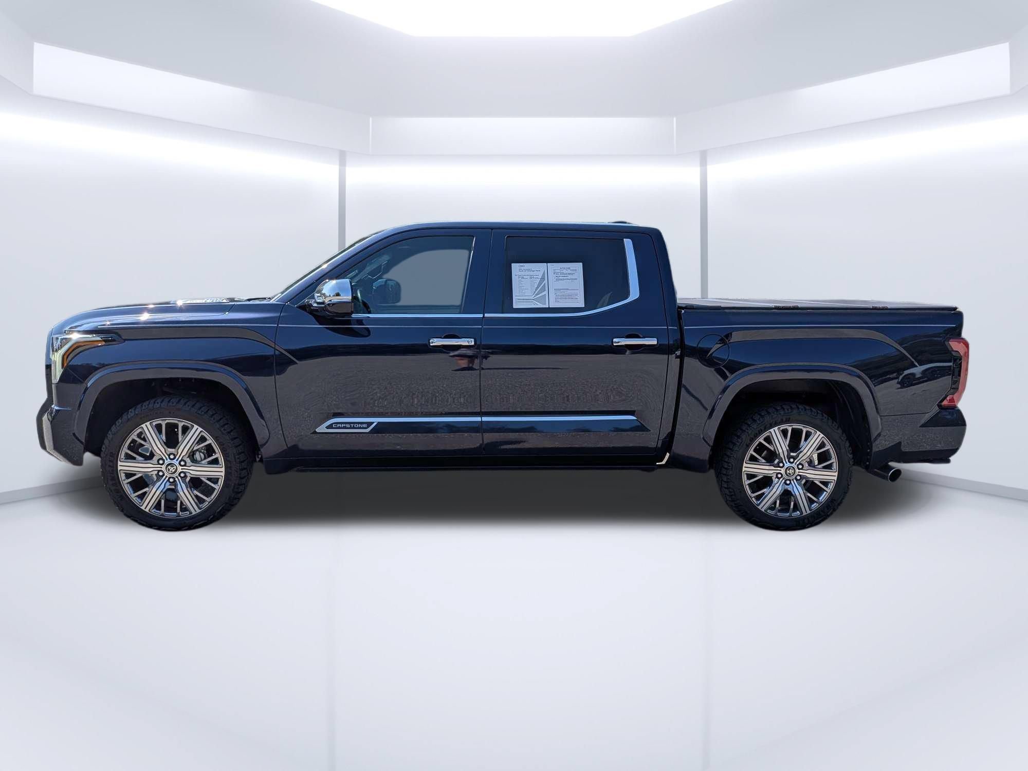 Used 2024 Toyota Tundra Capstone AWD/4WD image 6