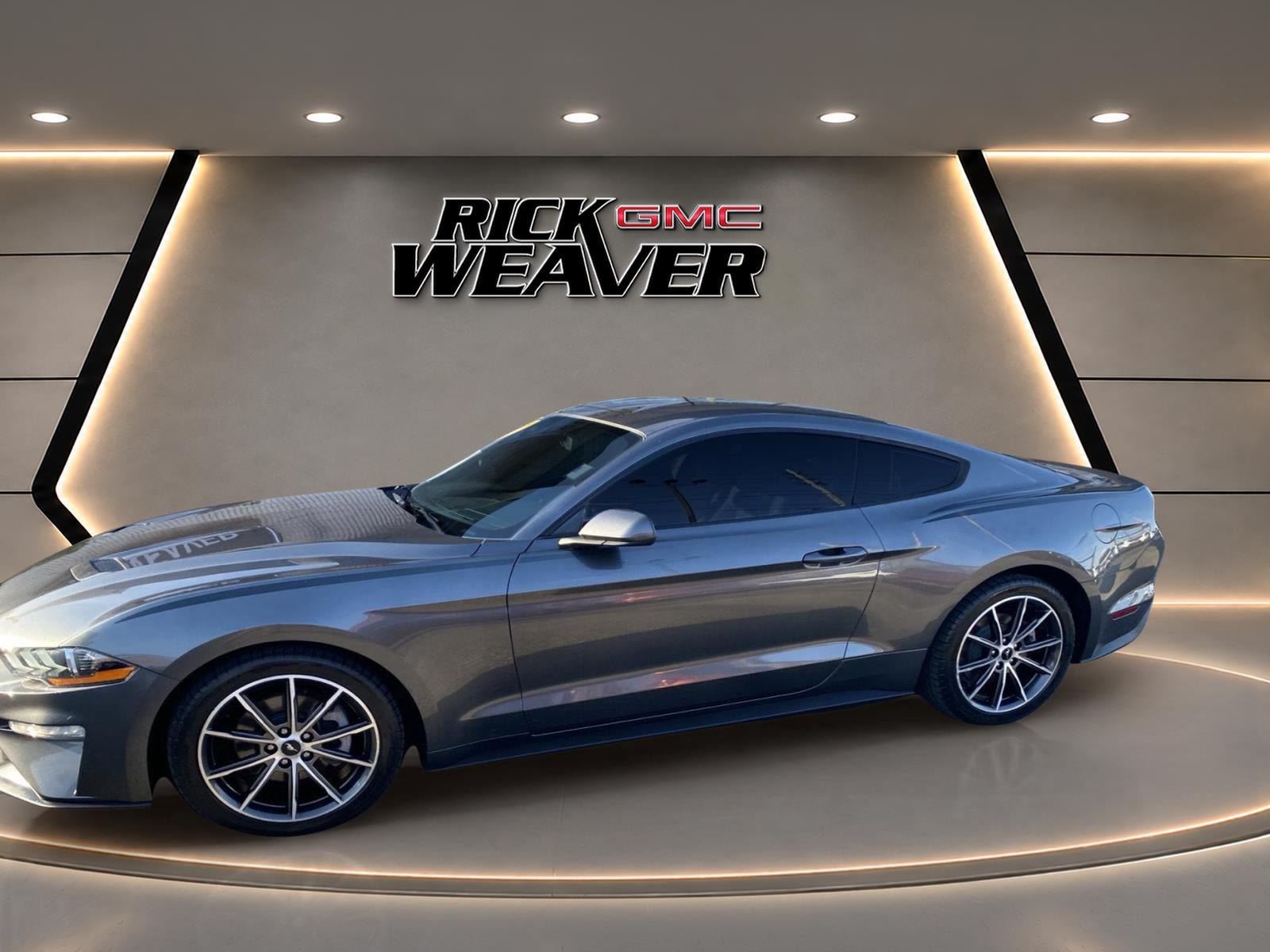 Used 2018 Ford Mustang Coupe w/ Wheel & Stripe Package RWD image 5