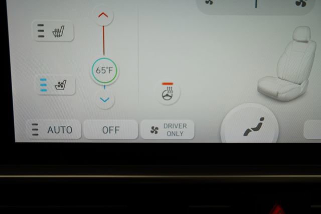 Used 2024 Hyundai Ioniq 6 Limited image 54