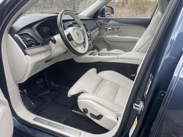 Used 2023 Volvo XC90 B6 Ultimate w/ Protection Package image 21