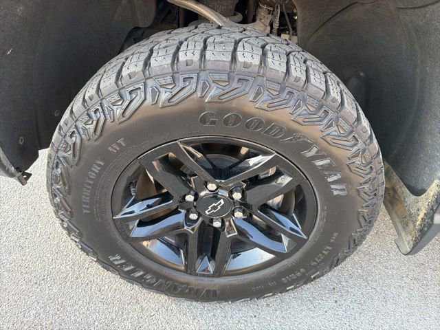 Used 2023 Chevrolet Silverado 1500 LT Trail Boss w/ Protection Package image 10