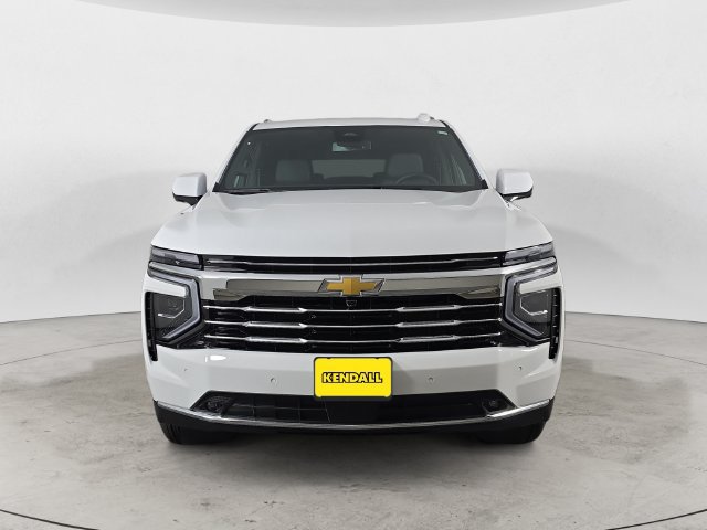 Certified 2026 Chevrolet Suburban LT w/ Comfort Package AWD/4WD image 2