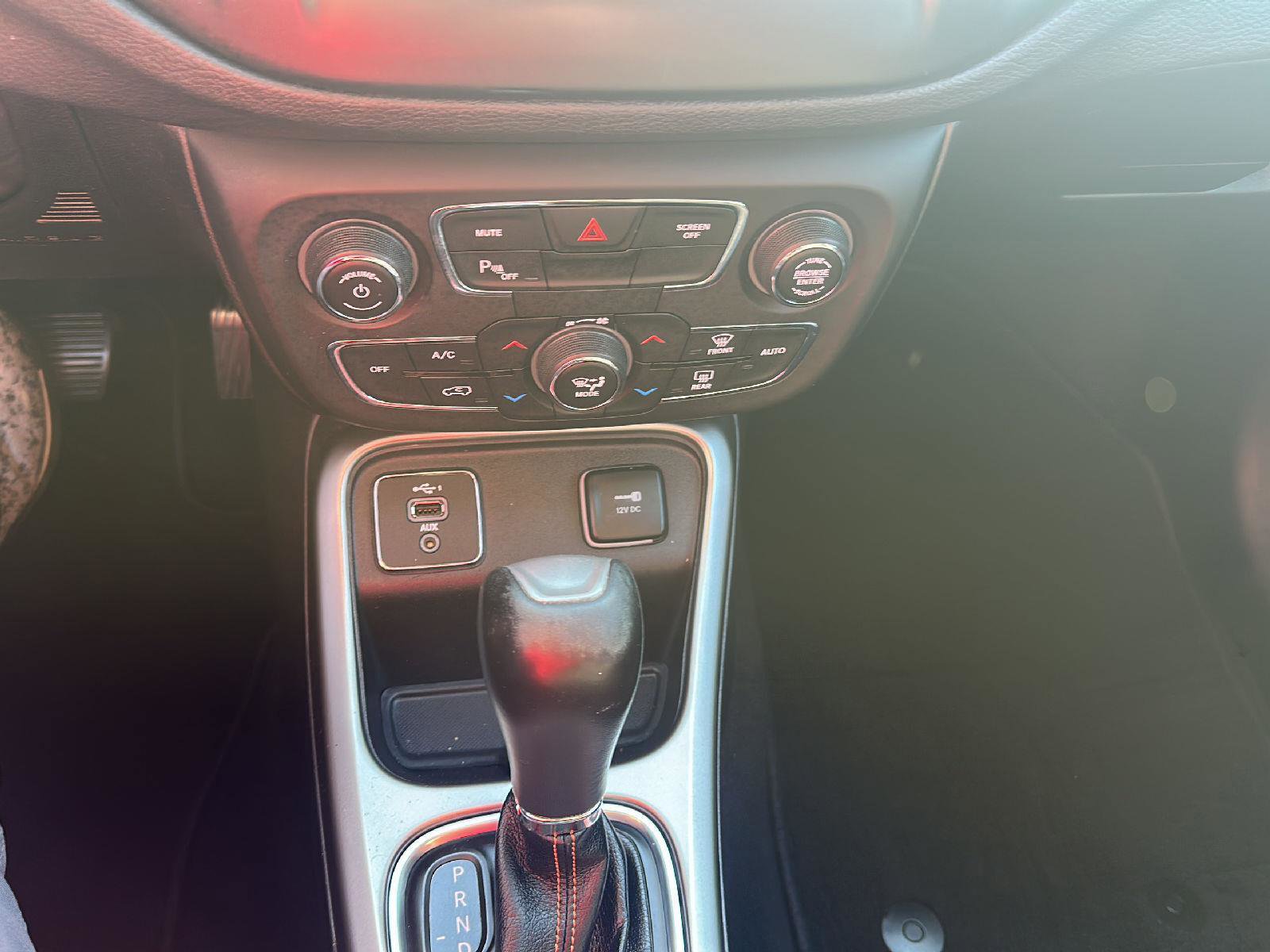 Used 2019 Jeep Compass Latitude w/ Safety & Security Group image 15