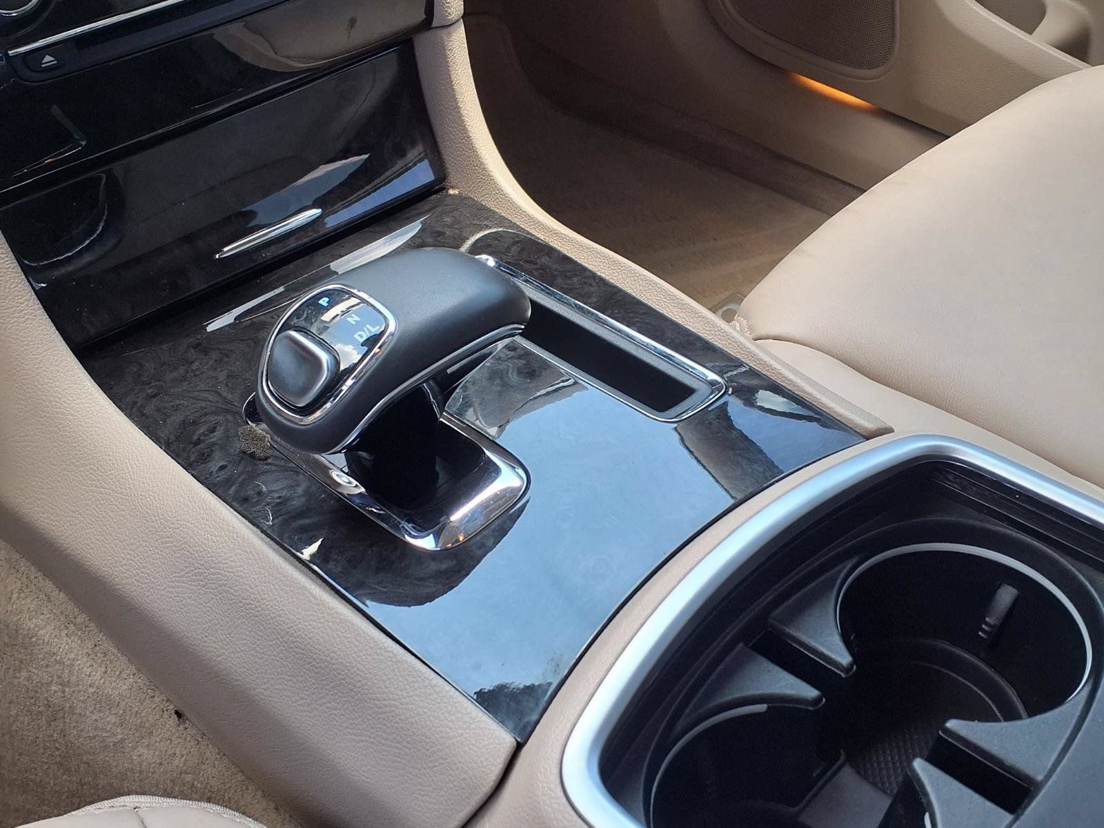 Used 2014 Chrysler 300 RWD image 25