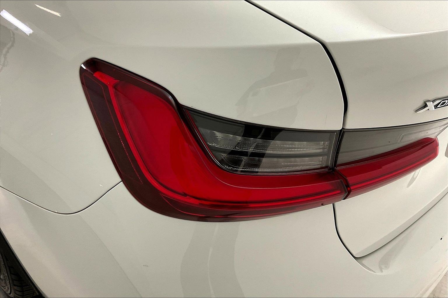 Used 2020 BMW 330i xDrive Sedan w/ Convenience Package AWD/4WD image 23