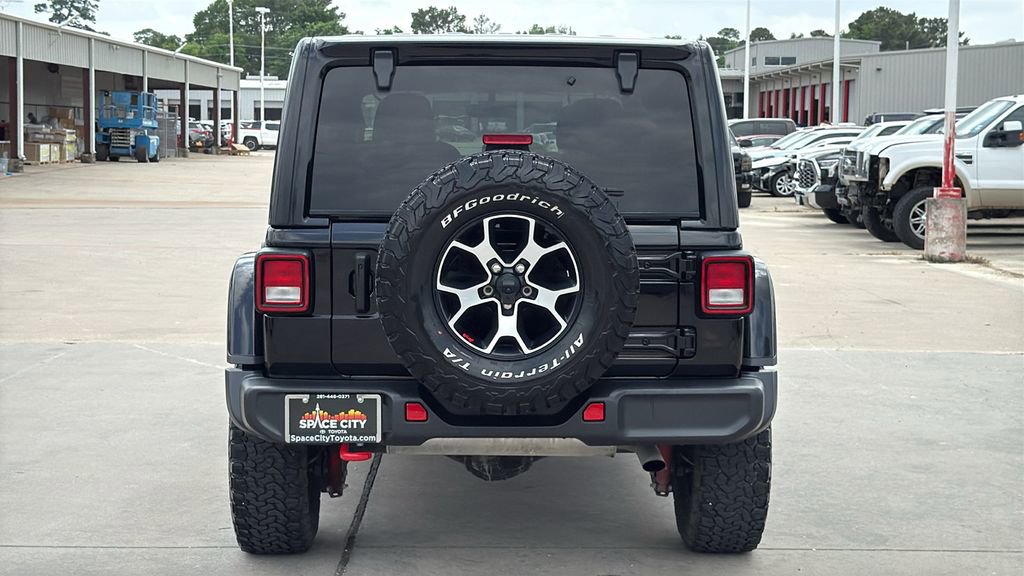 Used 2022 Jeep Wrangler Unlimited Rubicon w/ Cold Weather Group AWD/4WD image 4