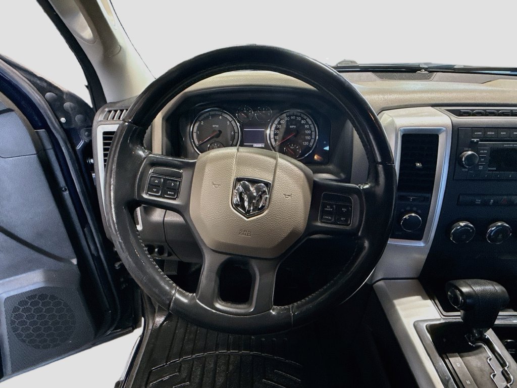 Used 2012 RAM 1500 Big Horn w/ Luxury Group AWD/4WD image 11